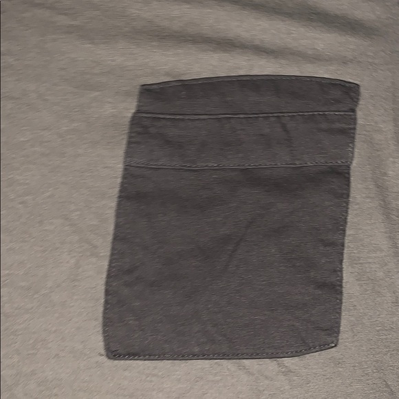 H&M pocket t-shirt - Picture 2 of 4